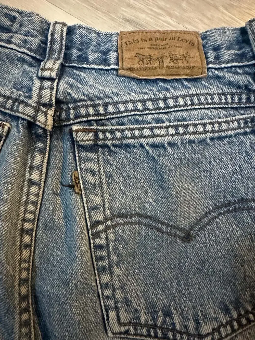 Vintage Levi's 900 Series High Rise Relaxed Fit Tapered Jeans